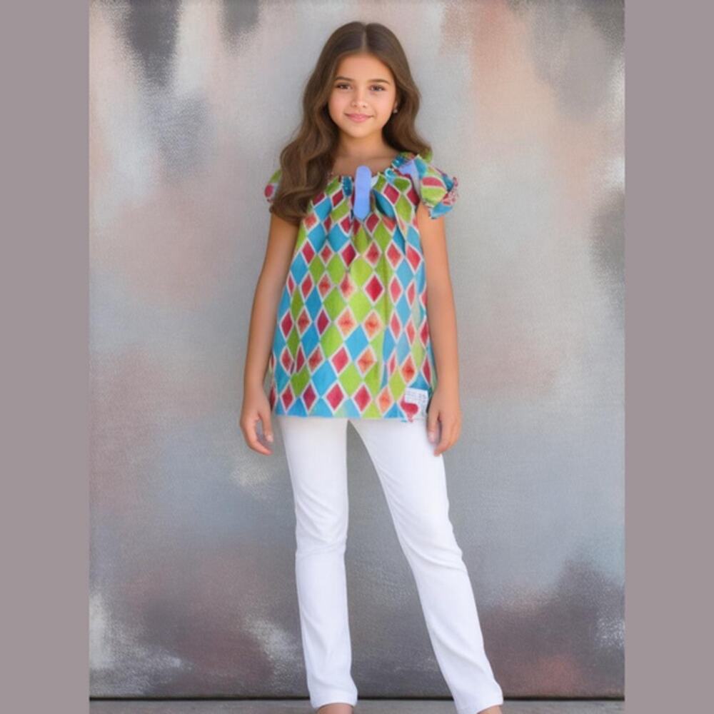 Baby and Me Girls Top Size 7‎ 8 Puff Sleeves Diamond Print Fleur De Lis Blouse